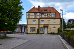 image1001-small.jpg